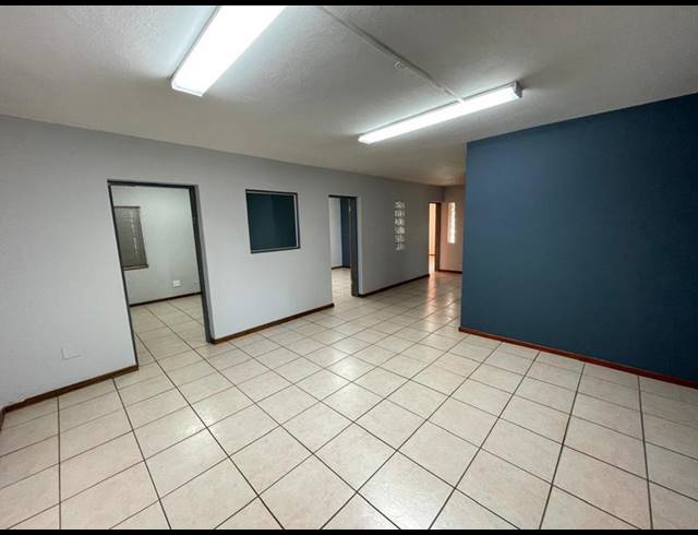 BUSINESS PROPERTY TO RENT IN HIGHVELD